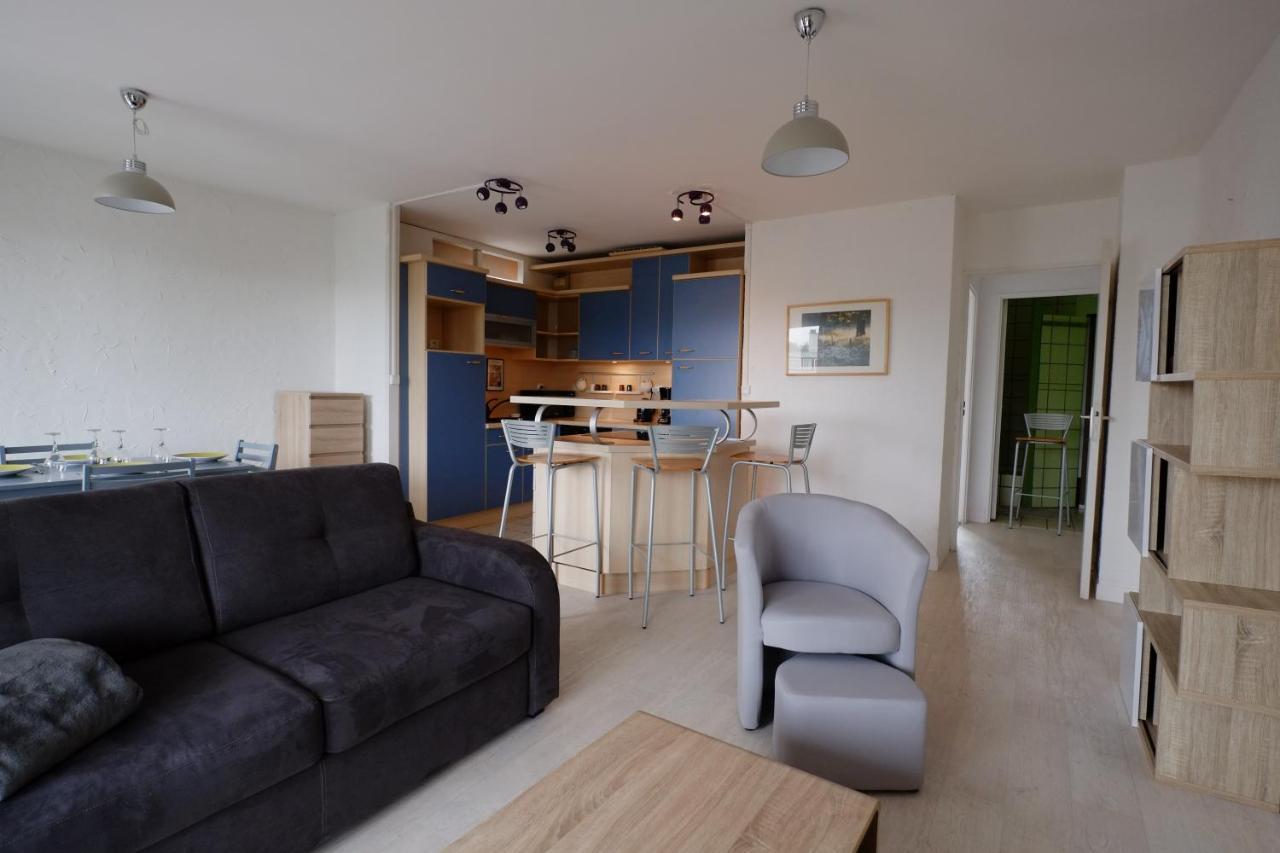 70 M2 Avec Balcons Et Parking Apartment Lille Bagian luar foto