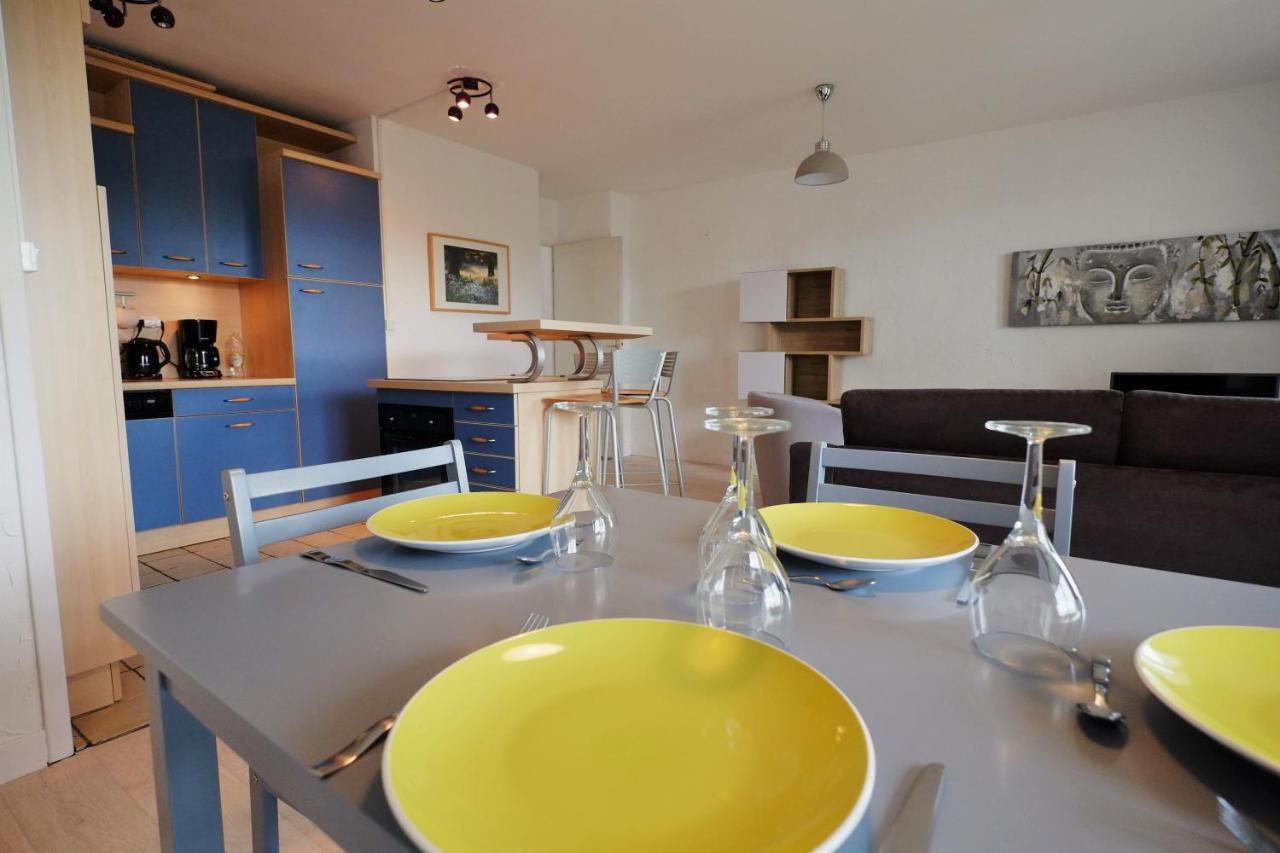 70 M2 Avec Balcons Et Parking Apartment Lille Bagian luar foto